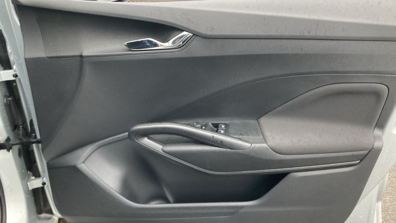 Skoda Fabia 1.0 MPI 80 SE Comfort 5dr Petrol Hatchback